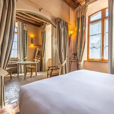 Hôtel De La Beursaudiere Nitry Buitenkant foto