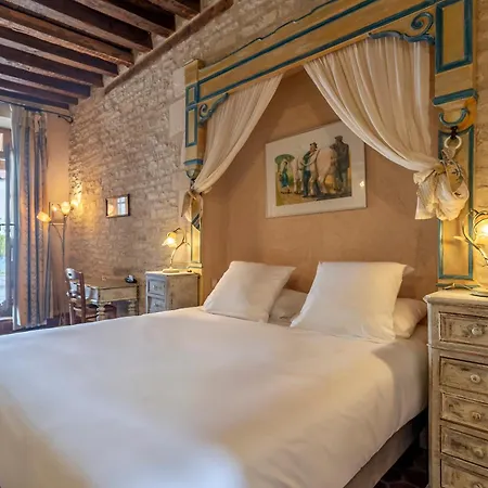 Hôtel De La Beursaudiere Nitry Buitenkant foto
