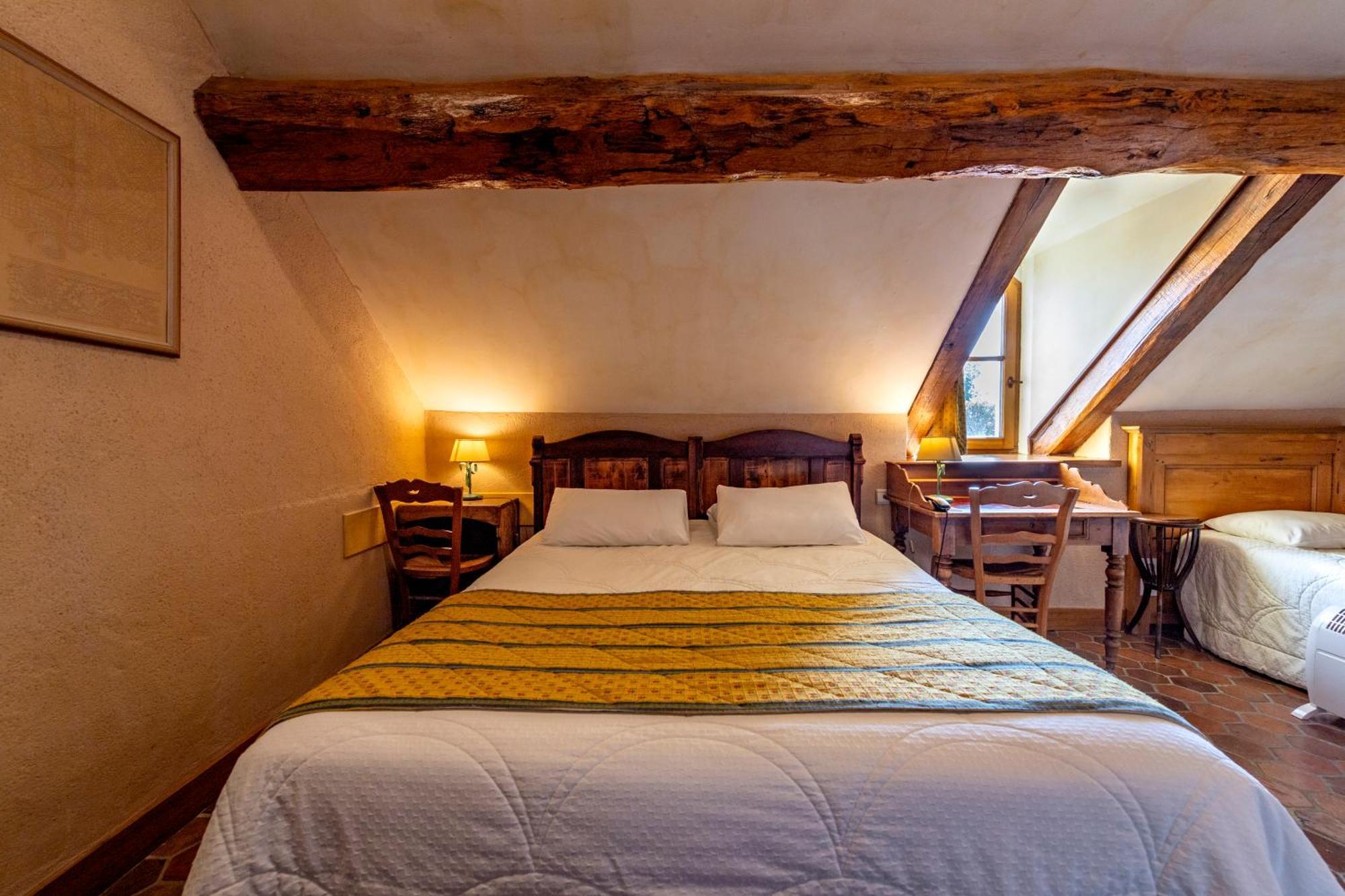 De La Beursaudiere 3*